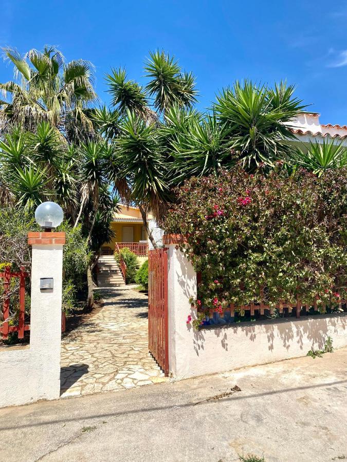 La Casa Dei Bouganville - Lo Stagnone Isole Egadi Marsala Luaran gambar